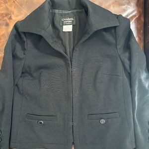 Chanel Uniform Black 100% wool blazer, 36FR, RARE